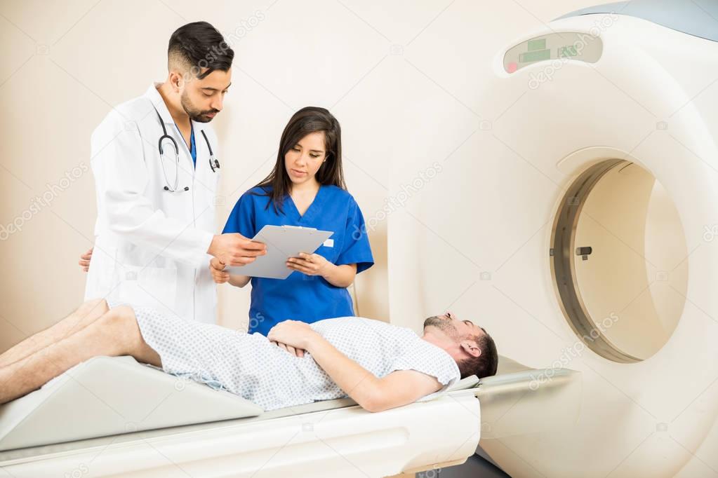 Interconsulta entre médicos